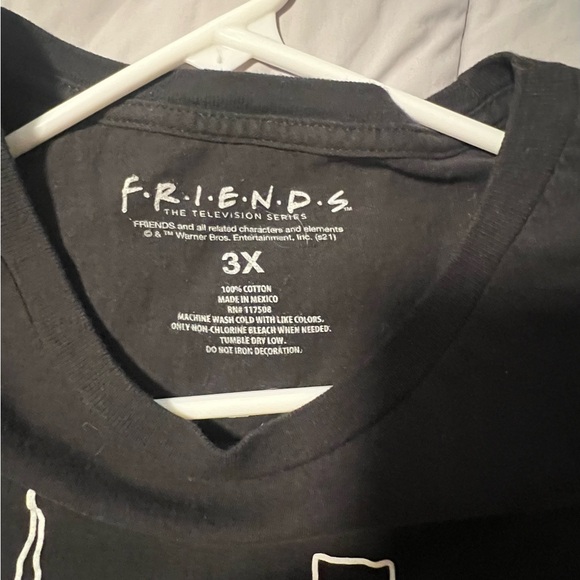 Friends t-shirt 3X - Picture 3 of 3